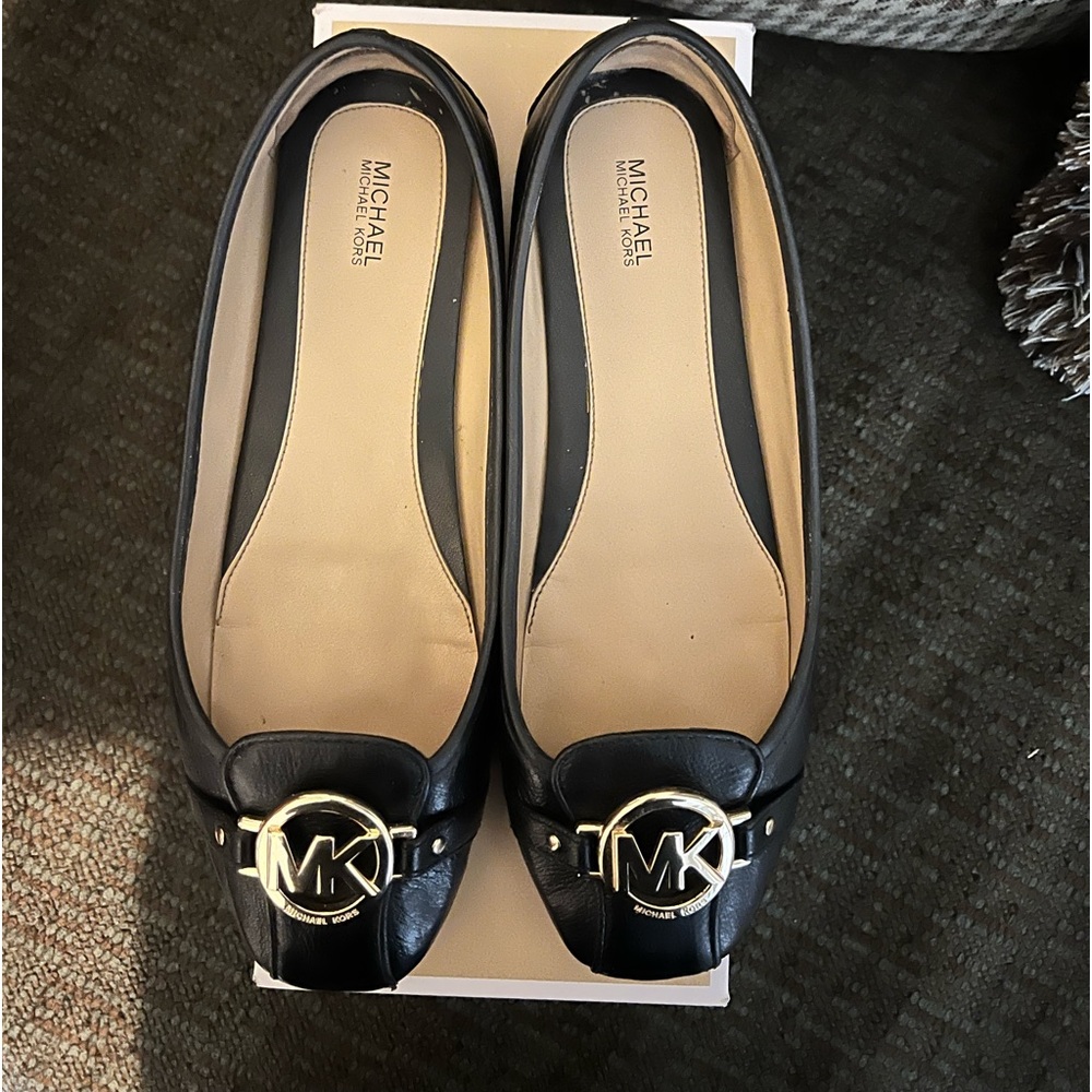 Michael Kors flats